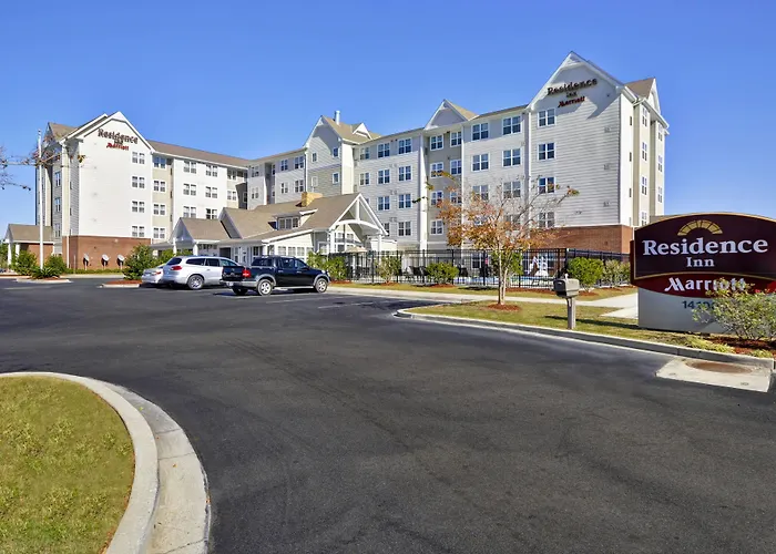 Hotel with Tennis: Residence Inn By Marriott Gulfport-Biloxi Airport